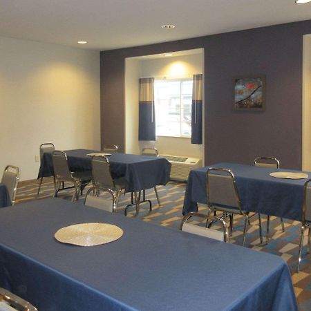 Quality Inn & Suites Caldwell I-77 Kültér fotó