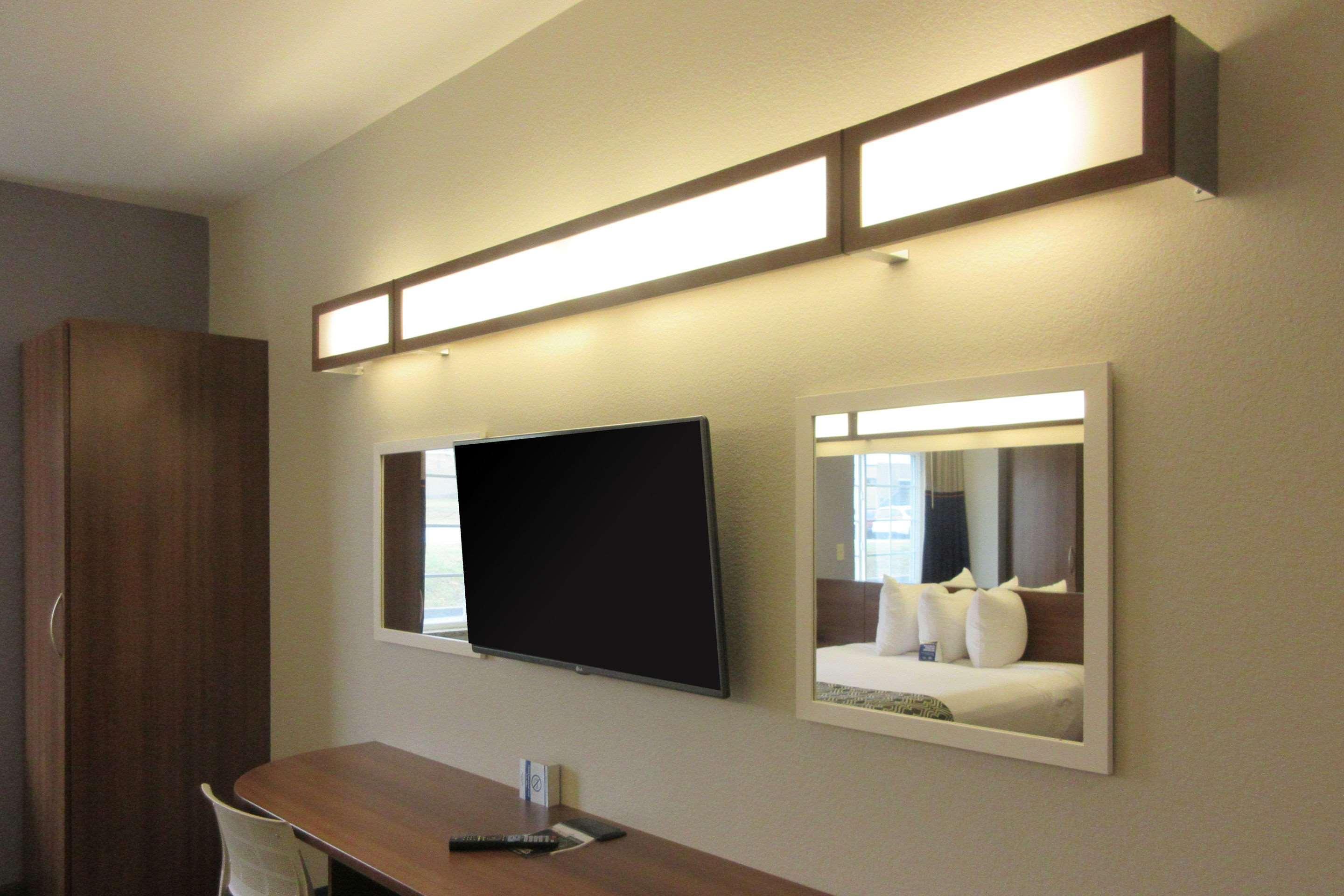Quality Inn & Suites Caldwell I-77 Kültér fotó