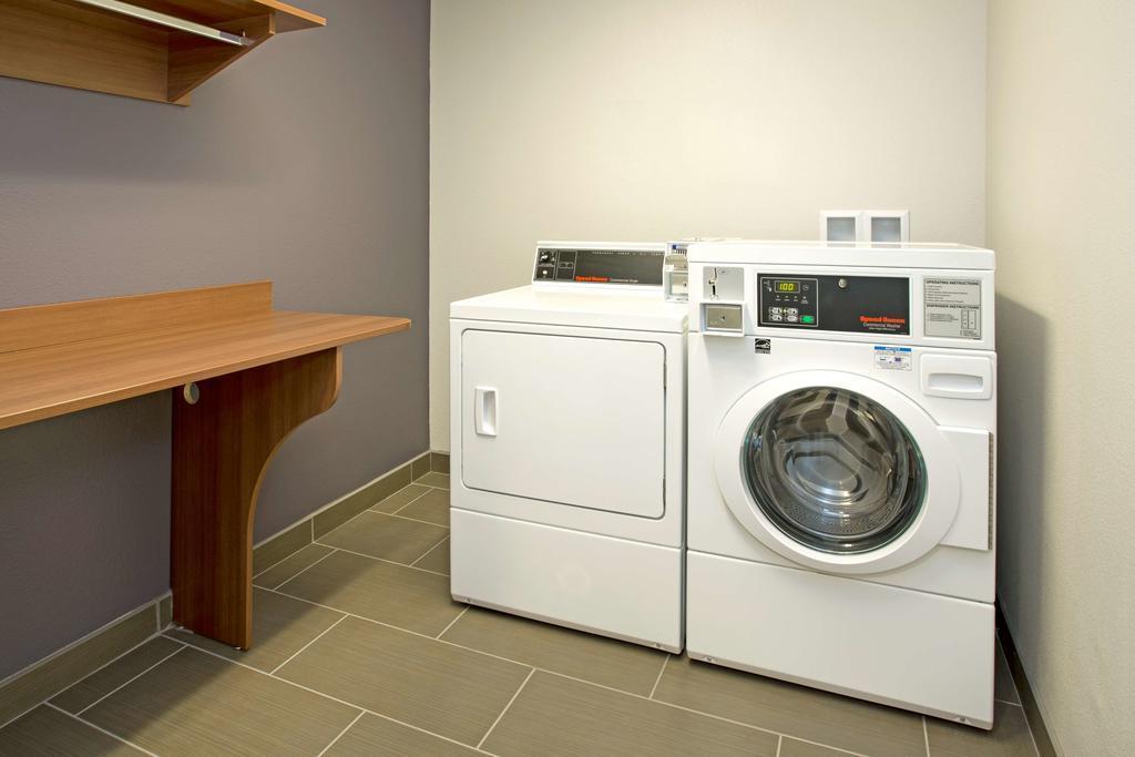 Quality Inn & Suites Caldwell I-77 Kültér fotó