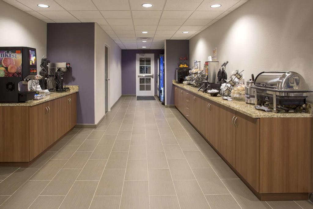 Quality Inn & Suites Caldwell I-77 Kültér fotó