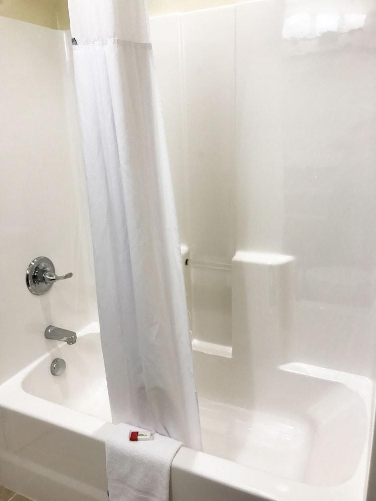 Quality Inn & Suites Caldwell I-77 Kültér fotó